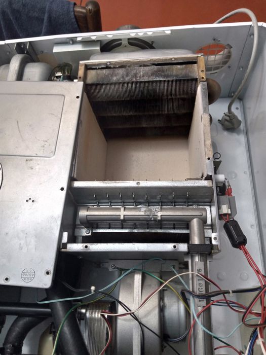 Газовый котел Daewoo DGB200MSC