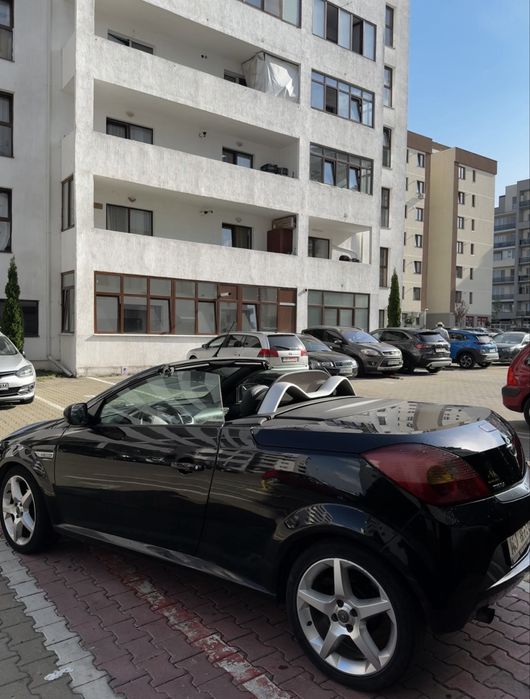 Opel tigra.