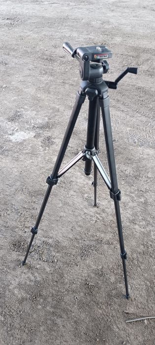 Продам трипод.В хорошем состоянии.