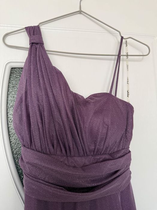 Официална дамска рокля