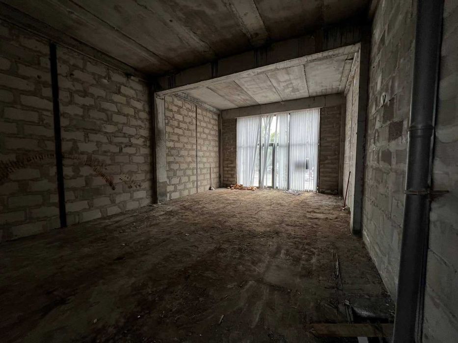Ритейл 210 м² у PIRAMIT TOWER | фасад | парковка (55)