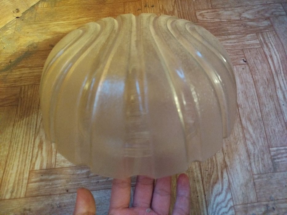 Продам советский плафон