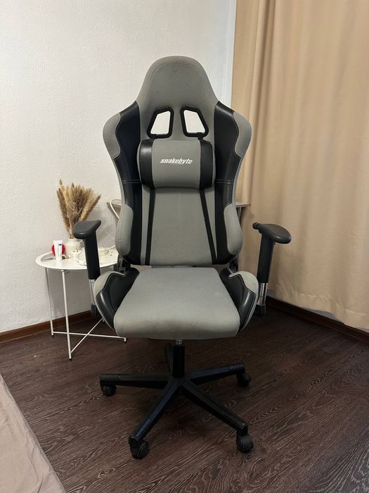 Кресло компьютерное игровое