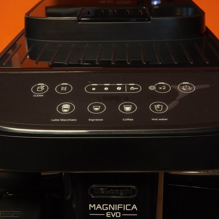 Espressor Automat De’Longhi Magnifica Evo ECAM290.61.B 1450W 15 Bar, Display Touch Espresso Cappuccino, Spumare Lapte 1.8L Negru