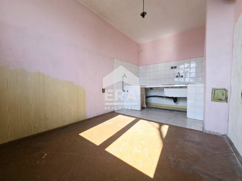 Продава се Многостаен апартамент в Велико Търново, Акация - 146 кв.м за 925 €/кв.м - Снимка #4