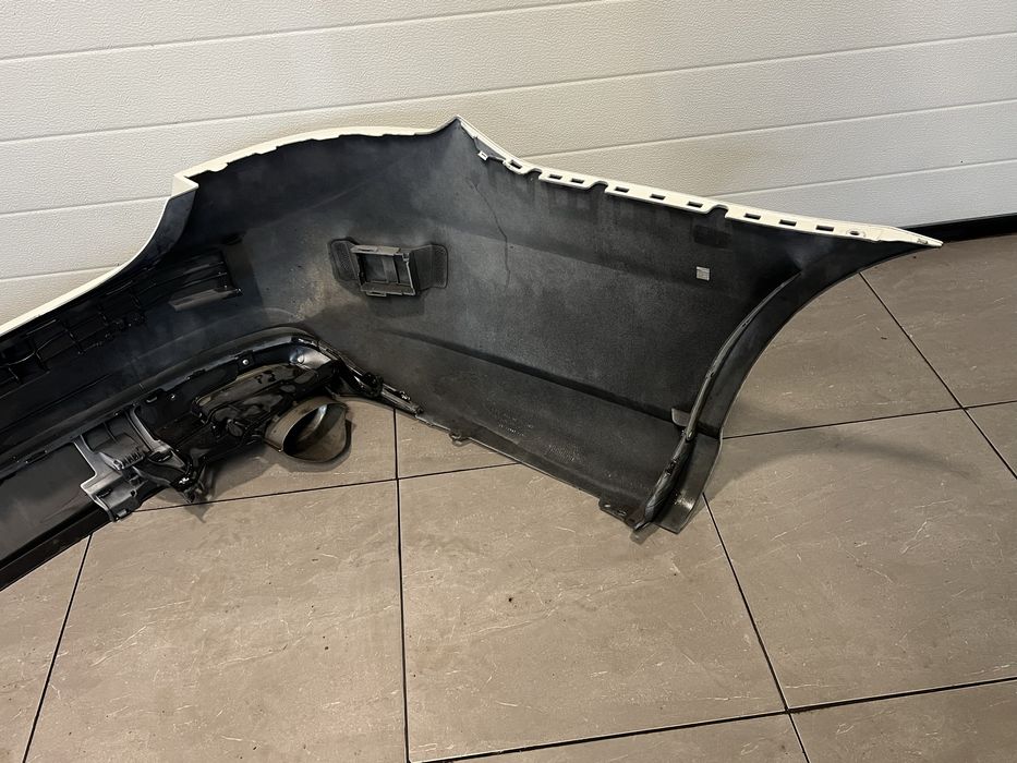 AMG пакет за Мерцедес w212 е класа предна задна броня прагове