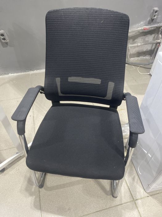 Кресло столы офисная мебель