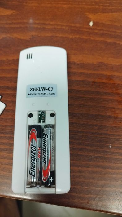 Дистанционни за климатици Midea , ATC ,Gree , Chigo