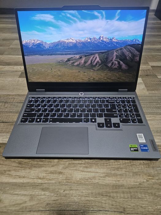 Laptop Gaming Lenovo Loq Intel i5 13450HX  Rtx 4060