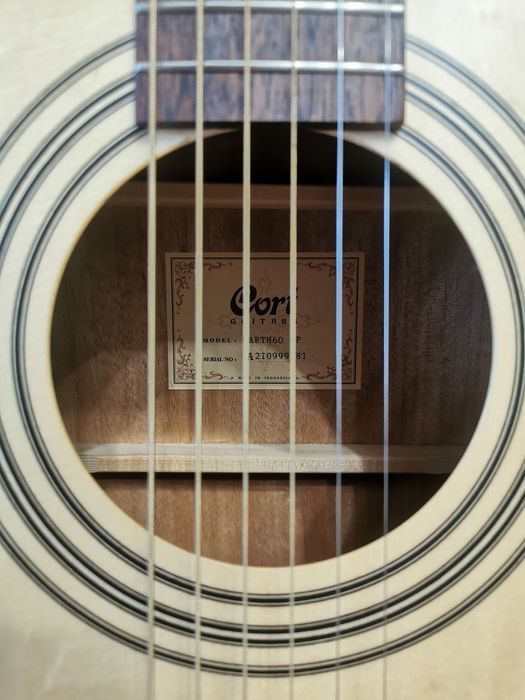 Гитара Cort Earth 60 OP