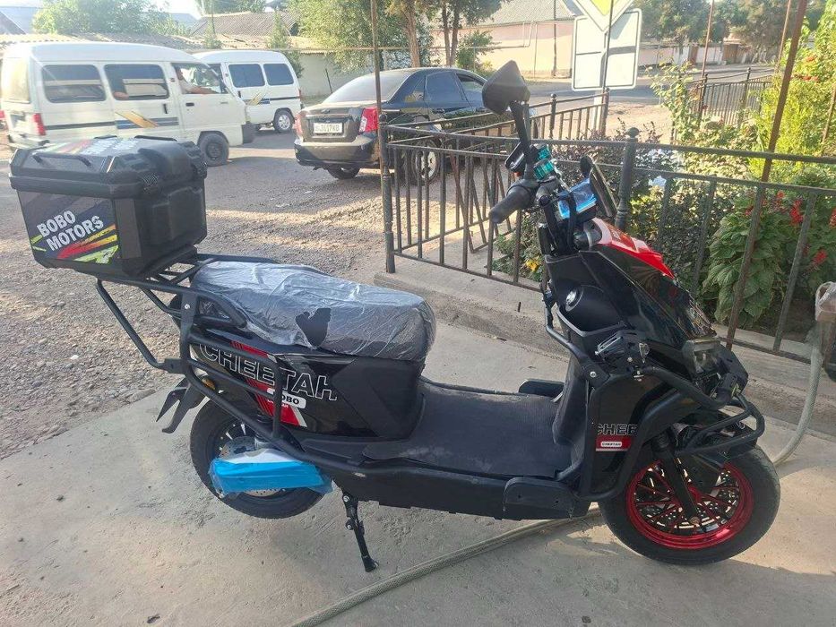срочно продается электроскутер! BOBO MOTORS CHEETAH