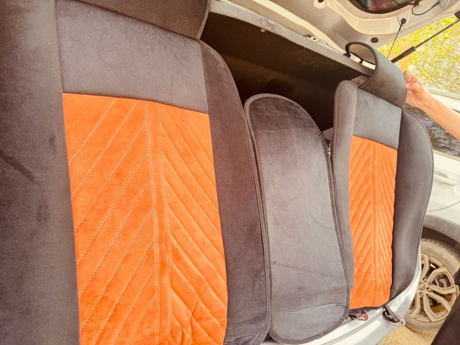 Чехлы на сиденья автомобиля