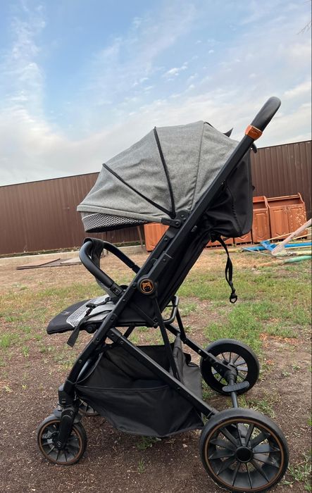 Продам коляску хорошем состоянии