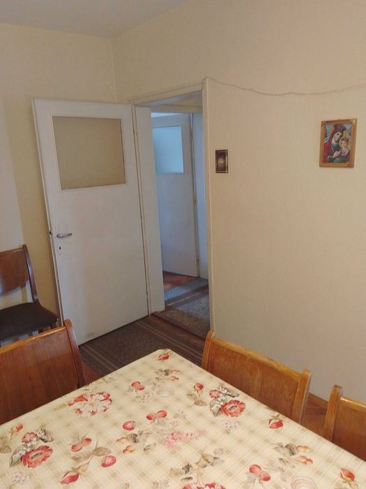Продава се Тристаен апартамент в Разград, Център - 89 кв.м за 1375 €/кв.м - Снимка #1