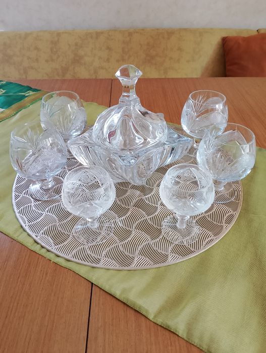 Различни видове чаши - кристални, дуралекс, стъклени, рекламни...
