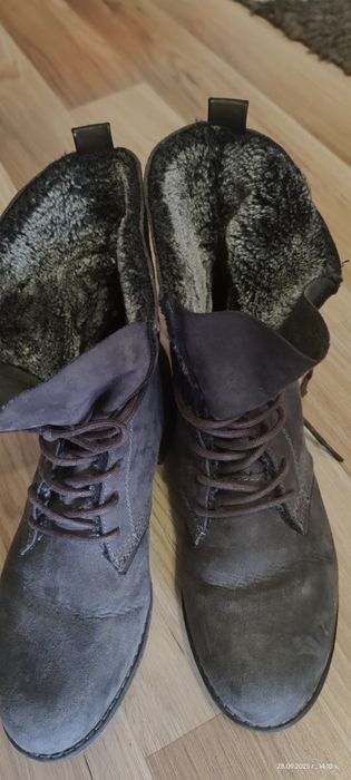 Дамски боти набук