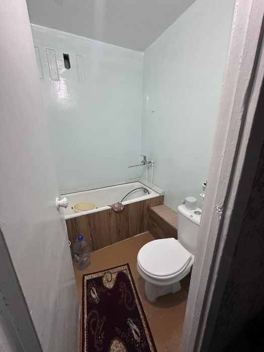 Наркология якинида 4/3 этаж 2 хона уй ижарага берилади