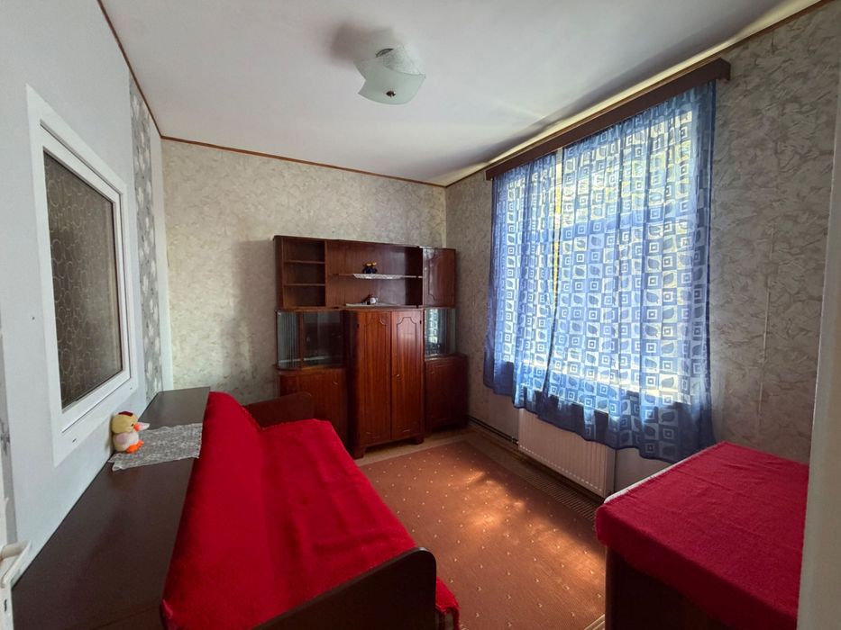 Apartament cu 3 camere de închiriat în Brașov, central, aproape de Colina Universității