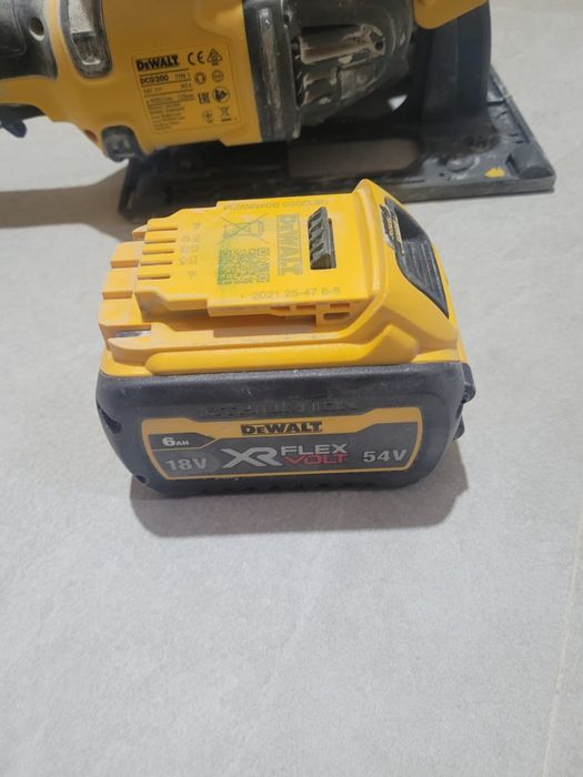 Продам штраборез DAWALT оригинал.