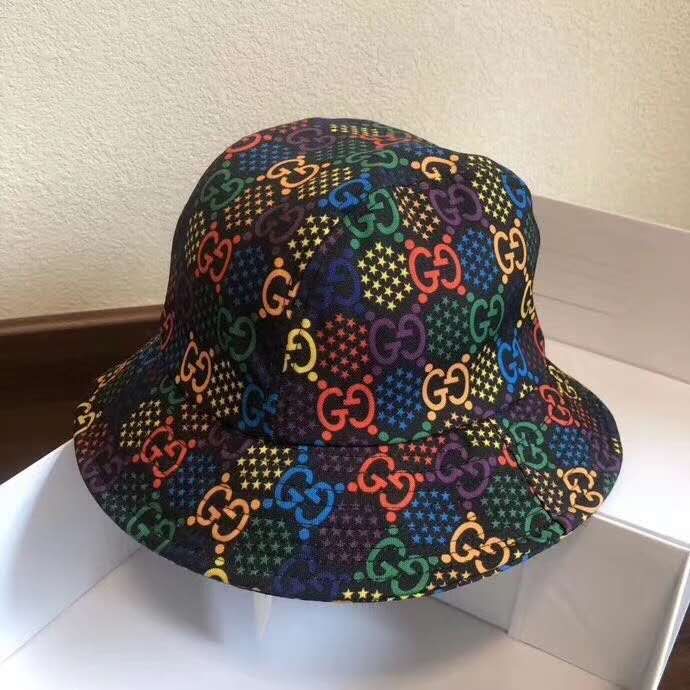 Шапка Gucci,dior,Louis vuitton,moncler