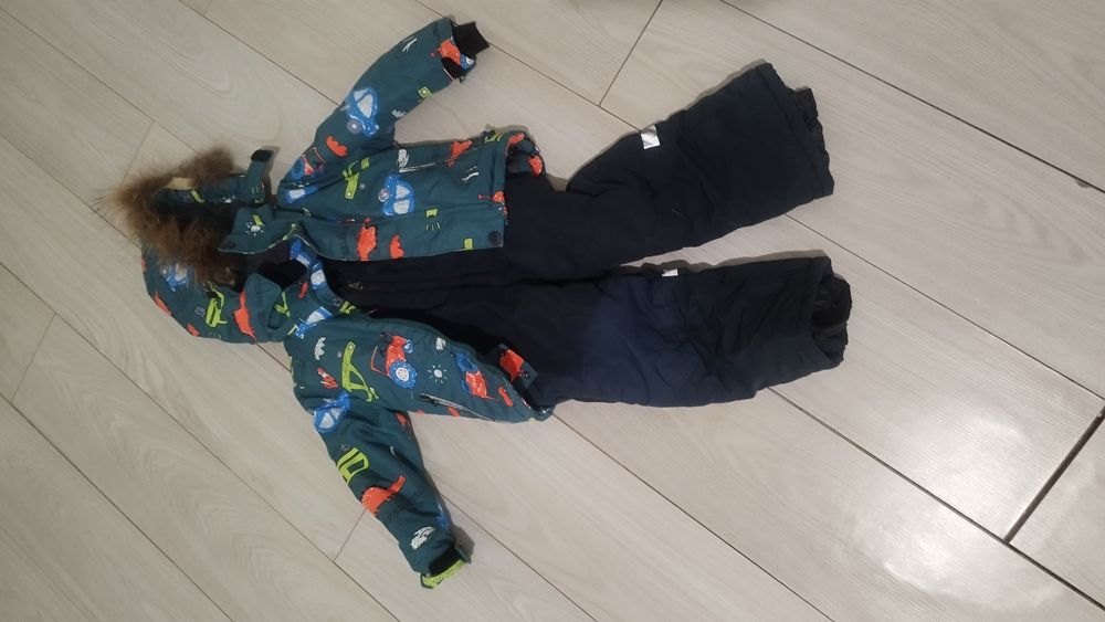 Продам куртки зимние демисезонные