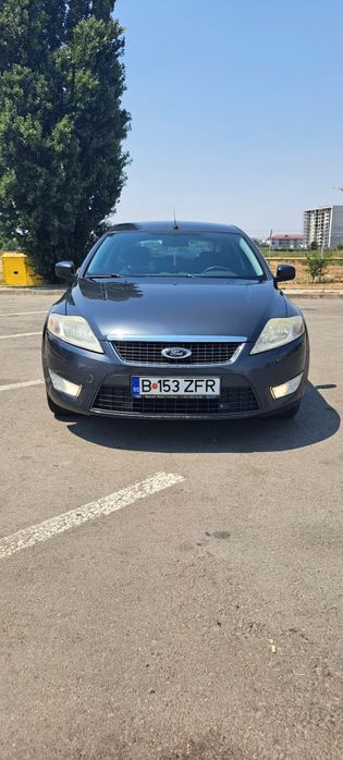 Vând Ford Mondeo