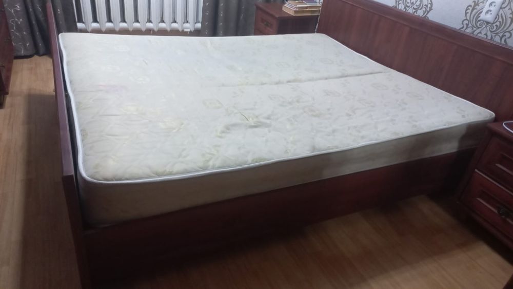 Продам кровать б/у