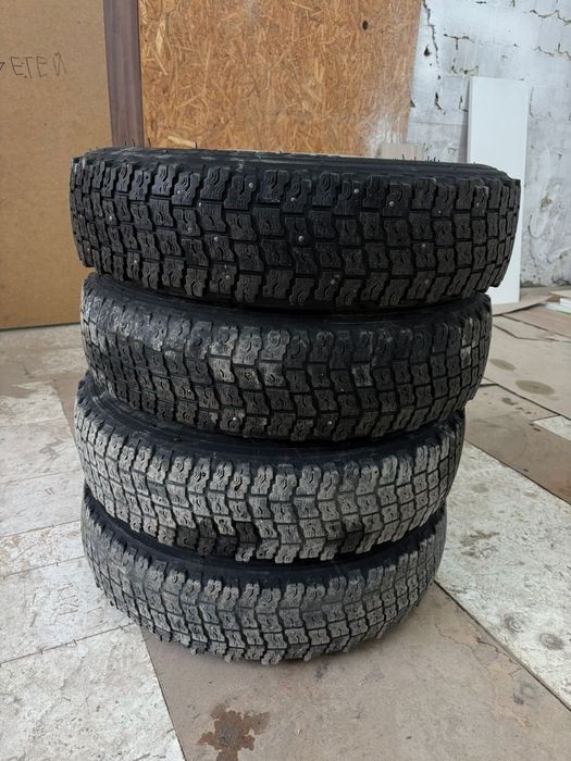 Диски с резиной на ниву