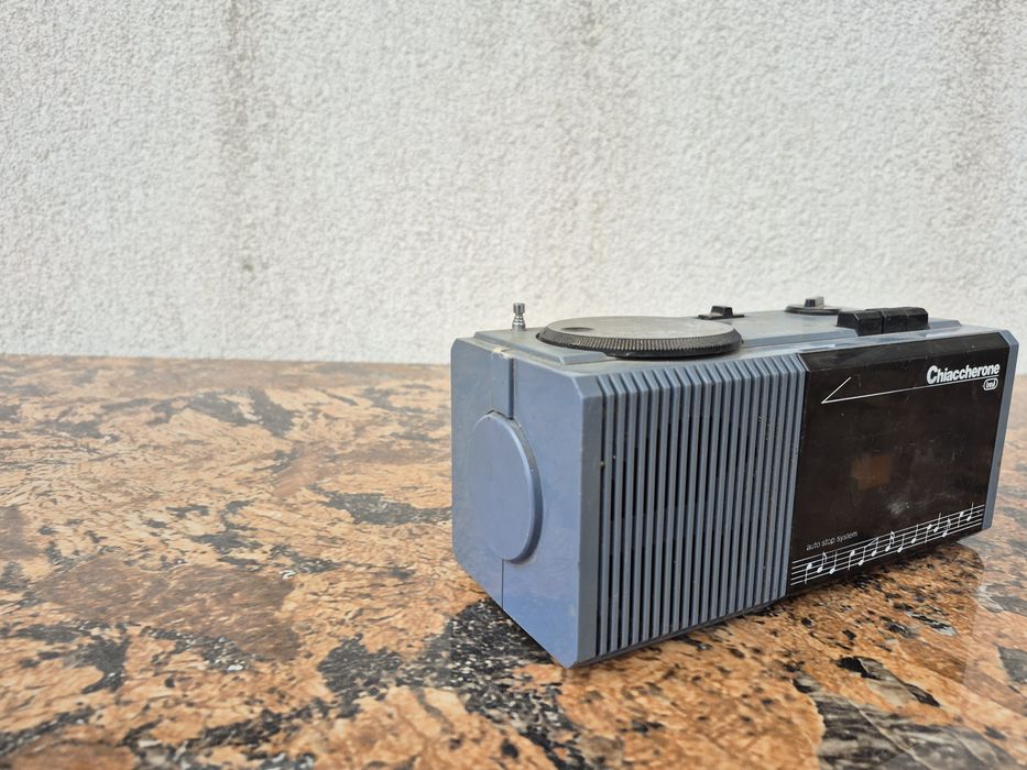Vând radio casetofon chiaccherone  mono