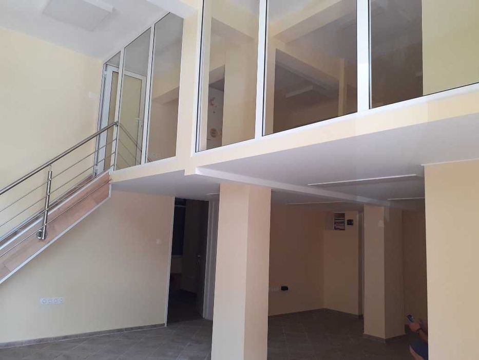 Магазин под наем в Центъра