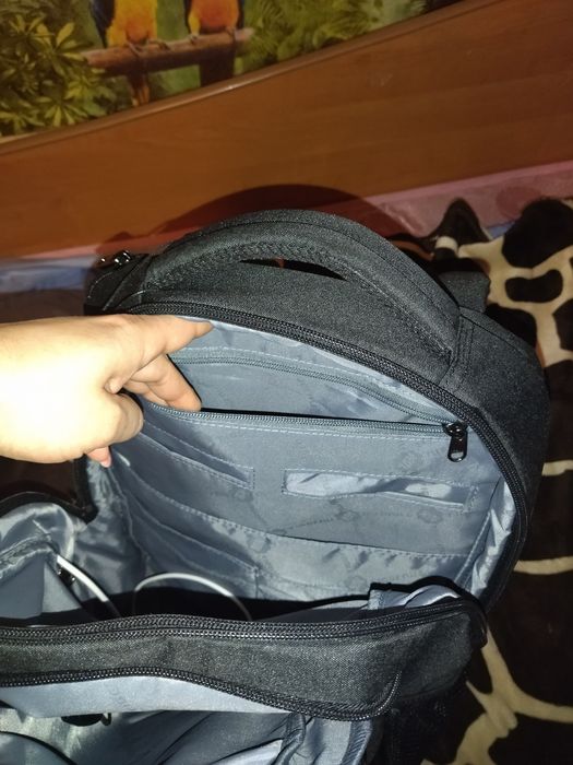 Продам рюкзак для ноутбука