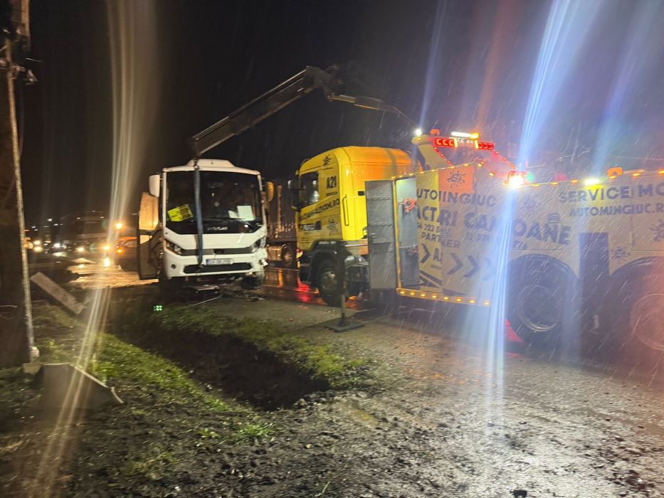 Tractari Camioane/Autoturisme Falticeni/Suceava