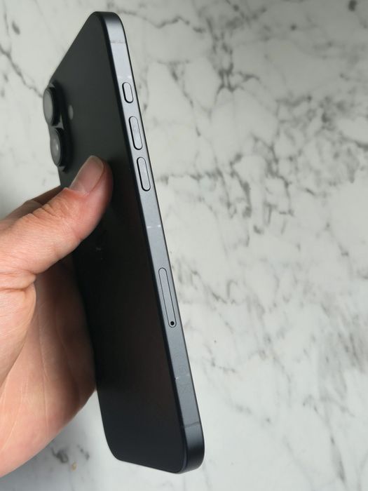 Vand/schimb iPhone 16 Plus 256gb