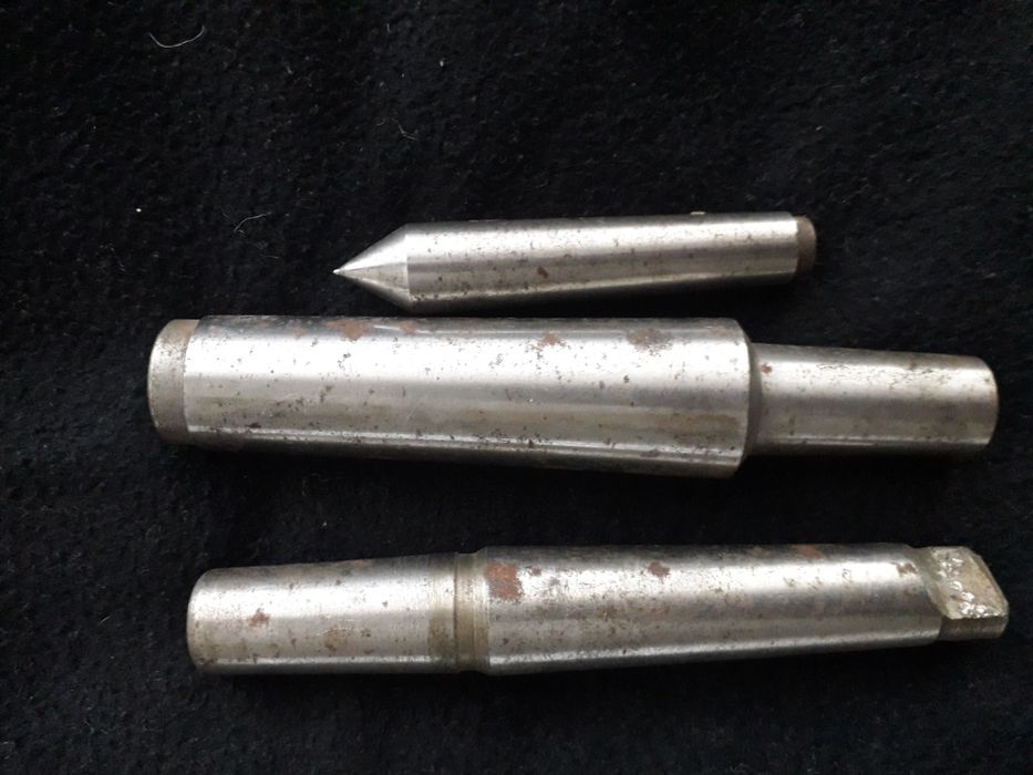 Инструменти/център,опашка за патронник/