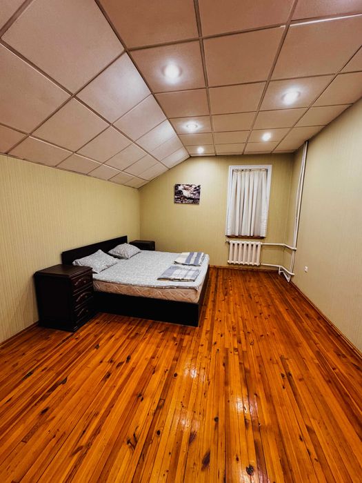 Большая дача в Кибрае - сауна, бассейн, бильярд, теннис, кухня, мангал