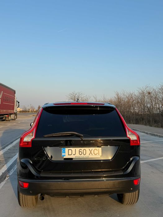 VOLVO XC60 2012 — imagine 3