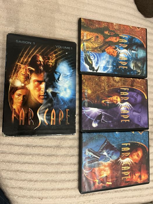 DVD Farscape varianta engleza franceza sezonul I volumul I 6 episoade