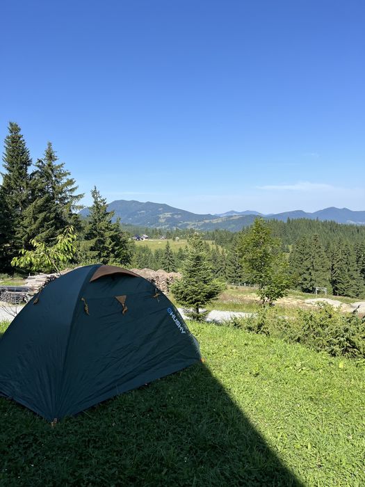 Cort Husky in stare impecabila