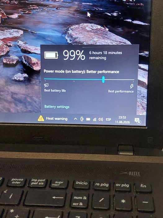 Laptop Asus i7 3610QM 2,3/3,3Ghz, 16GB, 120GB, Nvidia 610M 2GB, BATERIE 6H, Win 10 Office 2010