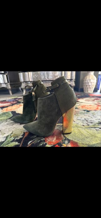 Oригинални дамски обувки