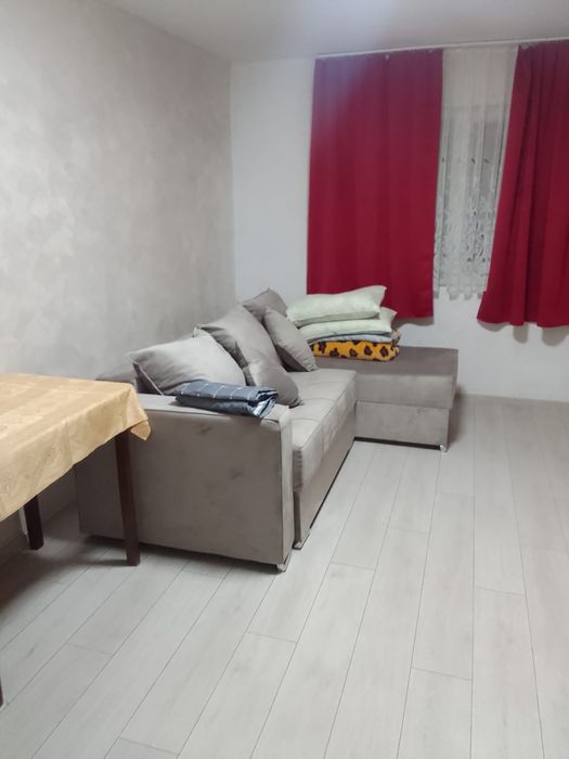 Garsoniera de inchiriat