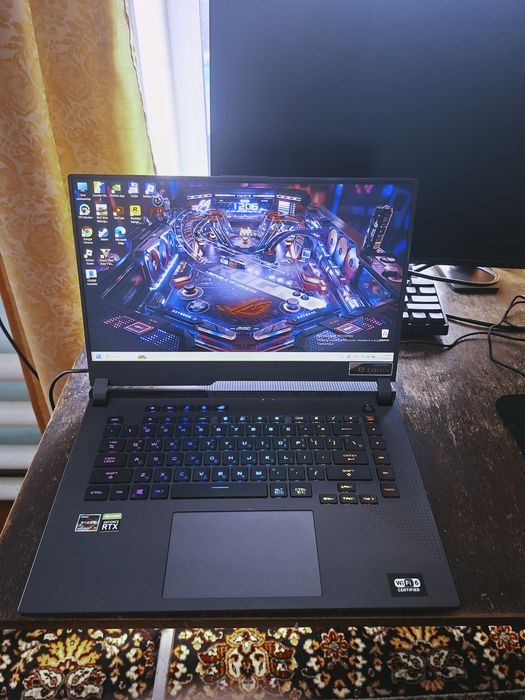 ASUS ROG Strix G15. RYZEN 7 5800H / RTX 3070