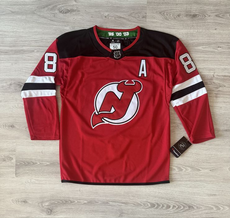 NHL Jerseys / Fanatics / Penguins / Maple Leafs / Flayers