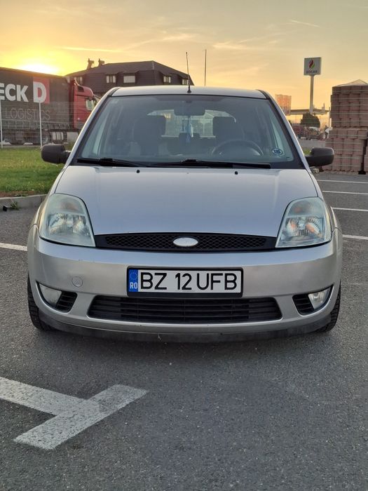 Ford Fiesta 1.4 benzină
