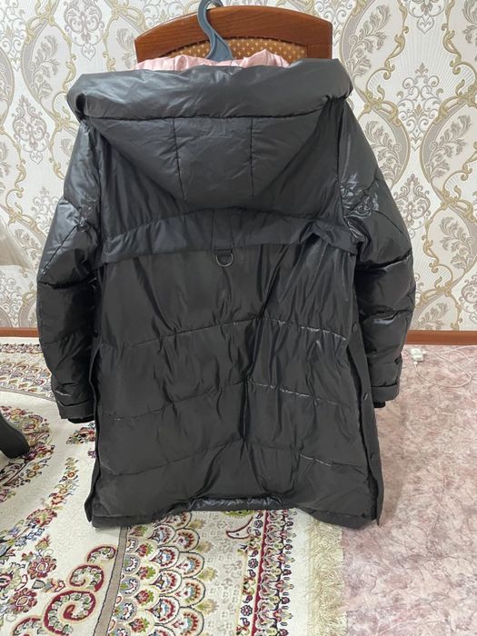 Продам пуховик зимний бу