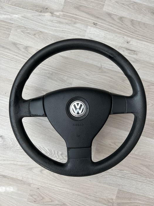 Трилъчев волан с еърбег за Голф 5 VW Golf 5