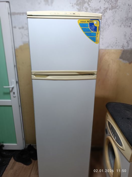 Продам б/у холодильник