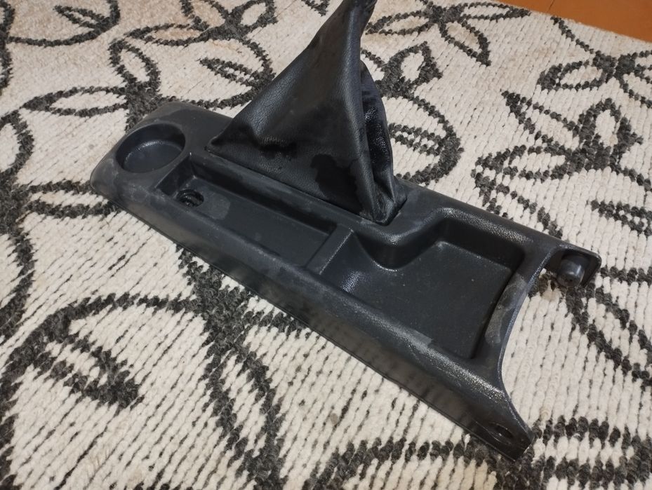 Nexia 2 бардачок