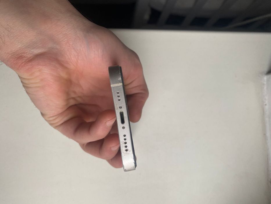 Айфон iphone 13 128гб