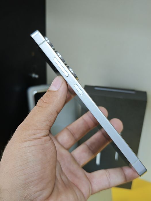 Samsung Galaxy S25 Ultra 5G Silver Blue